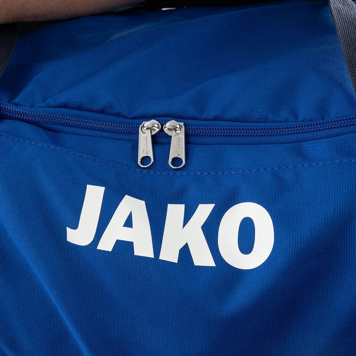 Geantă Sport JAKO ICONIC – Geantă Sport Fotbal | JAKO Romania