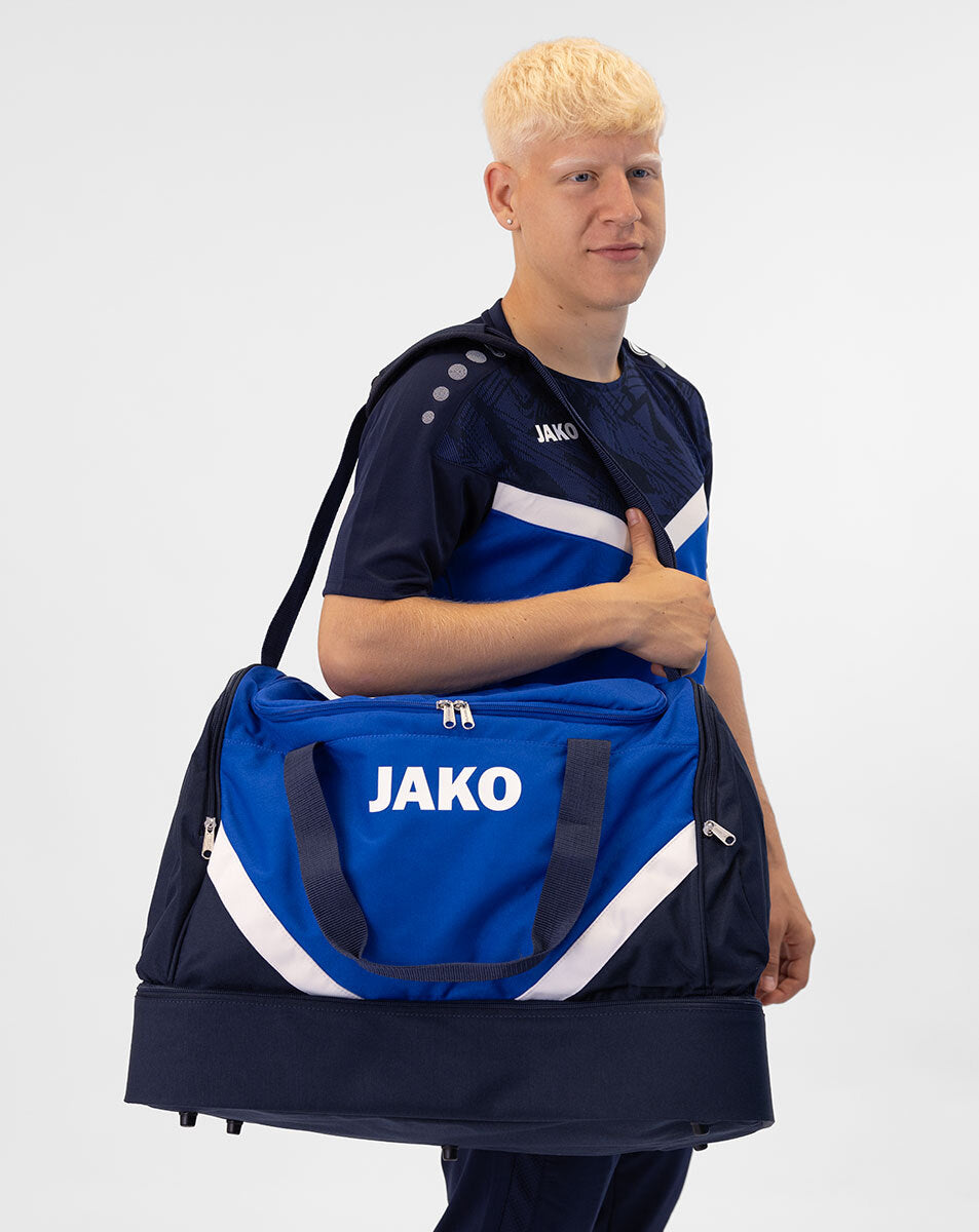 Geantă Sport JAKO ICONIC cu Compartiment Ghete – Geantă Echipament Fotbal | JAKO Romania