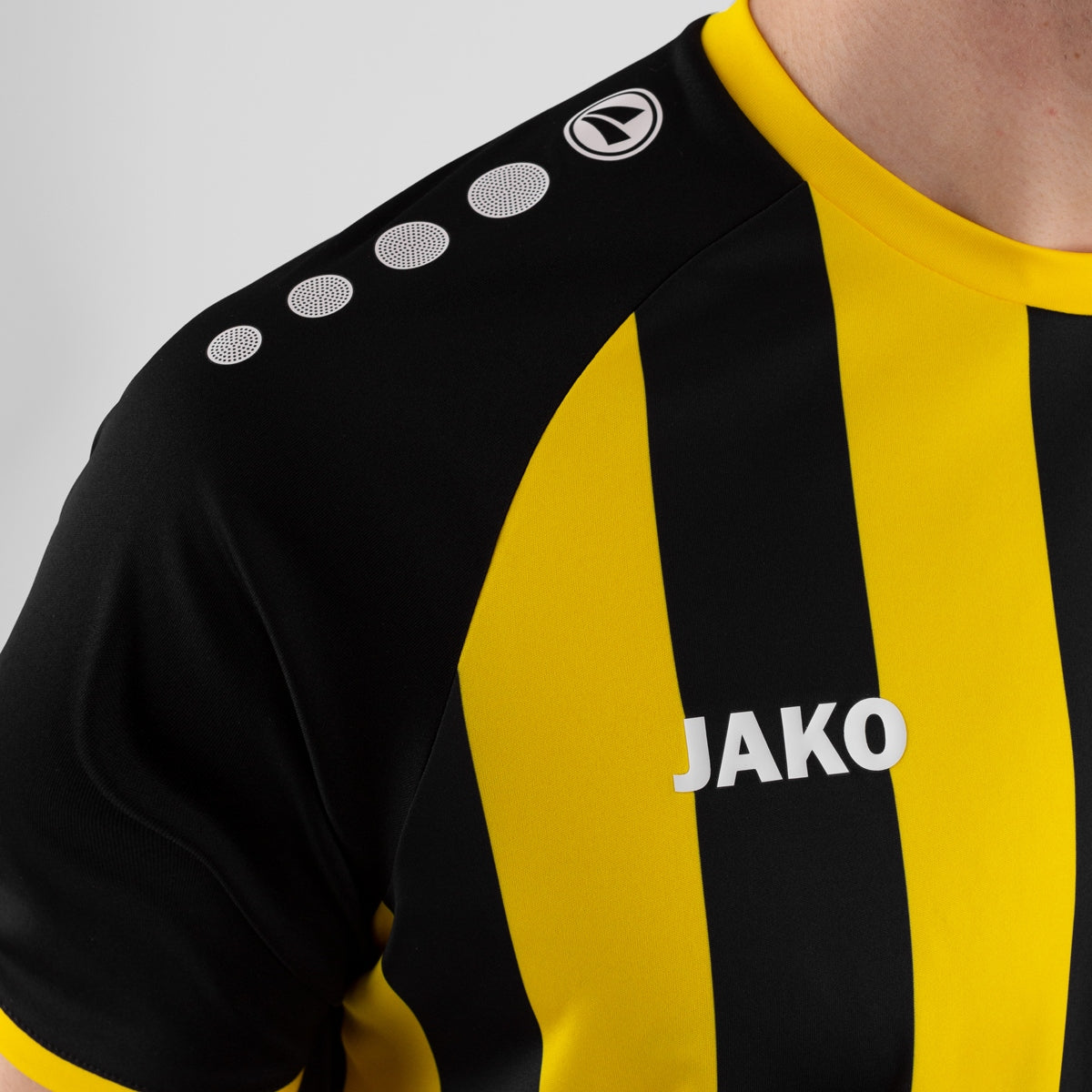 Tricou Fotbal JAKO INTER – Tricou Joc & Antrenament | JAKO Romania