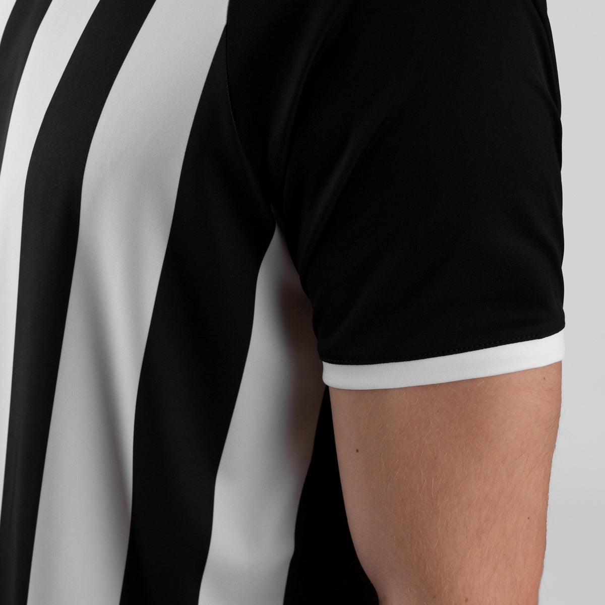Tricou Fotbal JAKO INTER – Tricou Joc & Antrenament | JAKO Romania