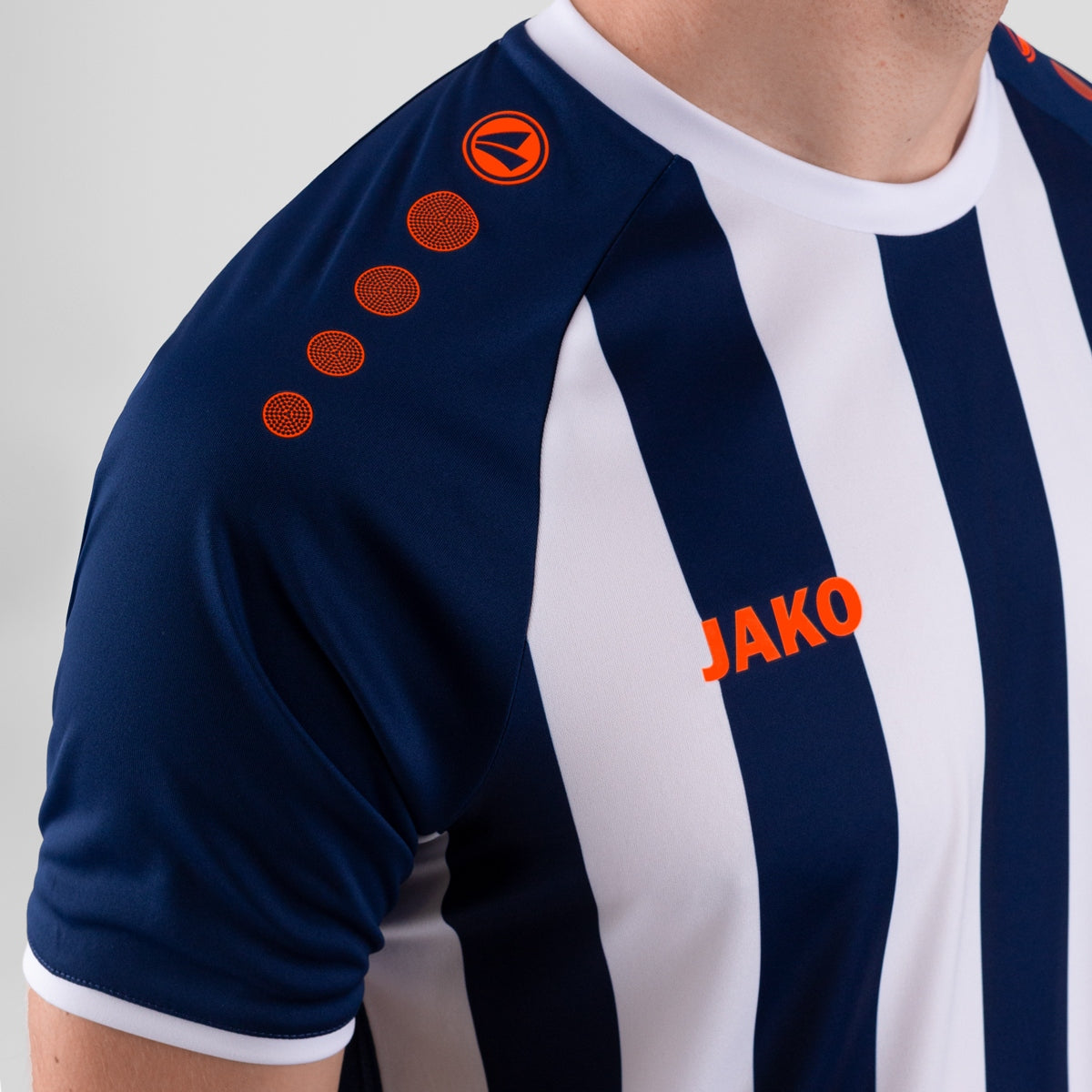 Tricou Fotbal JAKO INTER – Tricou Joc & Antrenament | JAKO Romania